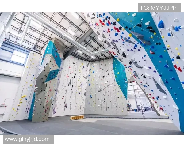 聚焦攀岩运动上海攀岩队的训练状态与未来发展探讨 聚焦攀岩运动上海攀岩队的训练状态与未来发展探讨